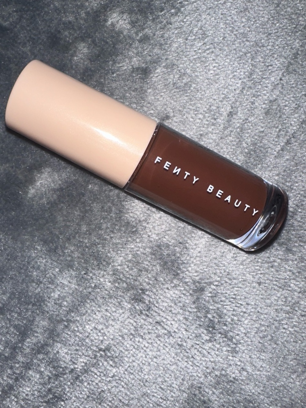 New Fenty Beauty Heat Gloss Bomb in Hot Chocolit -Travel Size 2mL